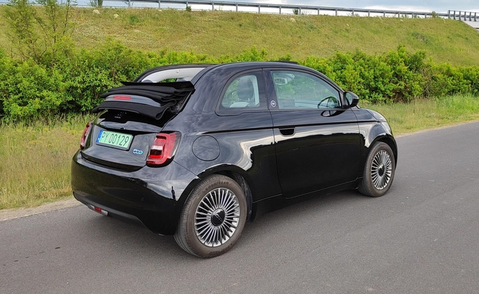 Fiat 500 cena 92000 przebieg: 6000, rok produkcji 2021 z Poznań małe 137